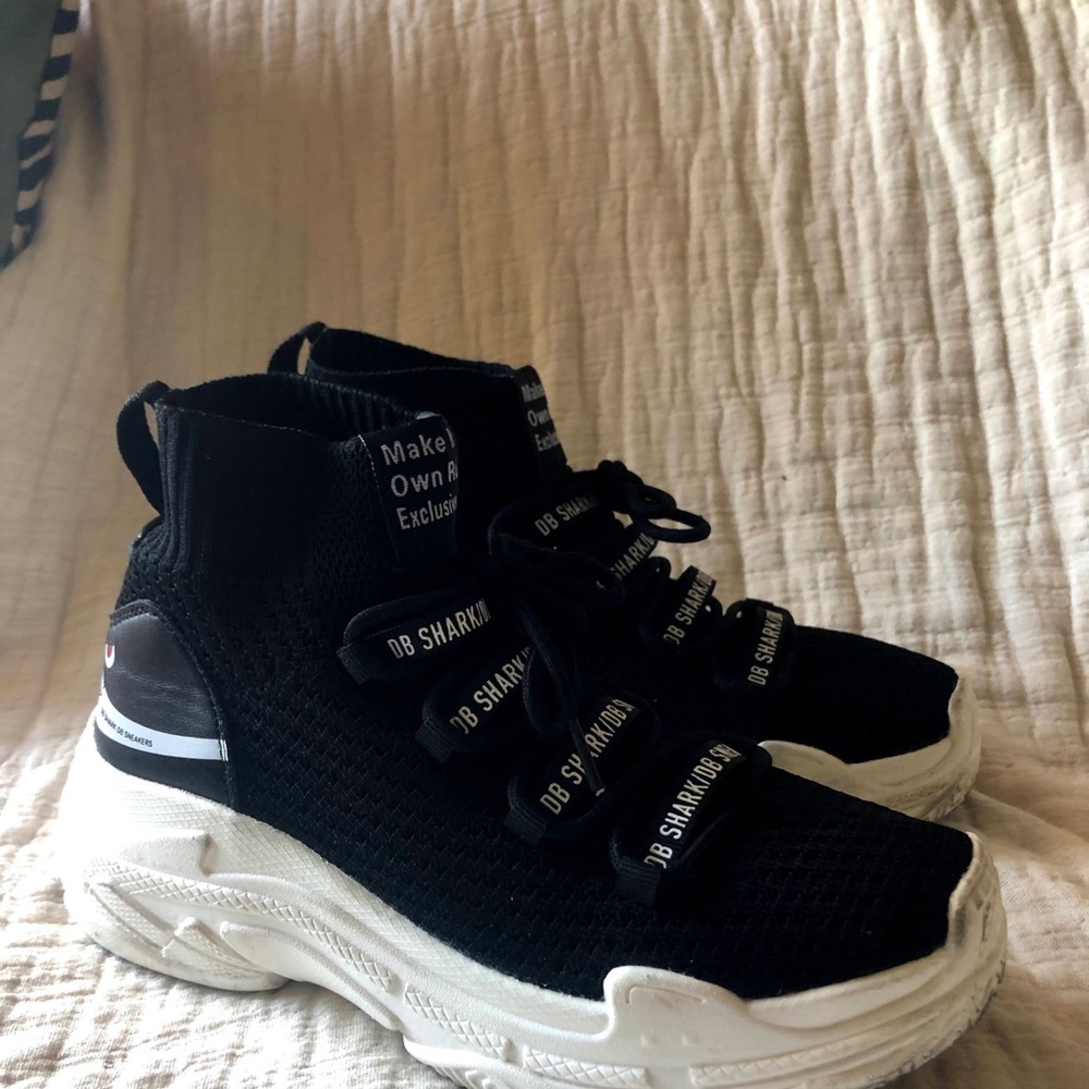 DB Shark Sneakers Hightop Black